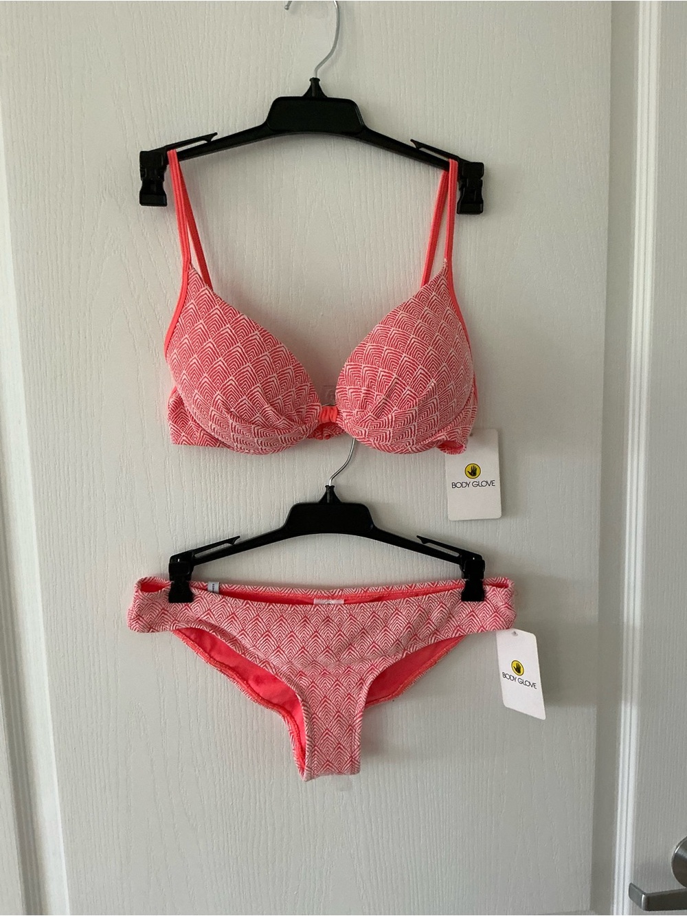 NWT Body Glove Puff Print "Greta" Push-Up Bra Top and "Eclipse Surfrider"Bottom